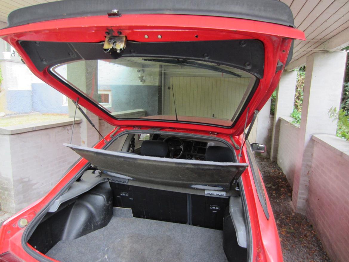 Ford Sierra 2.0i S billede 10