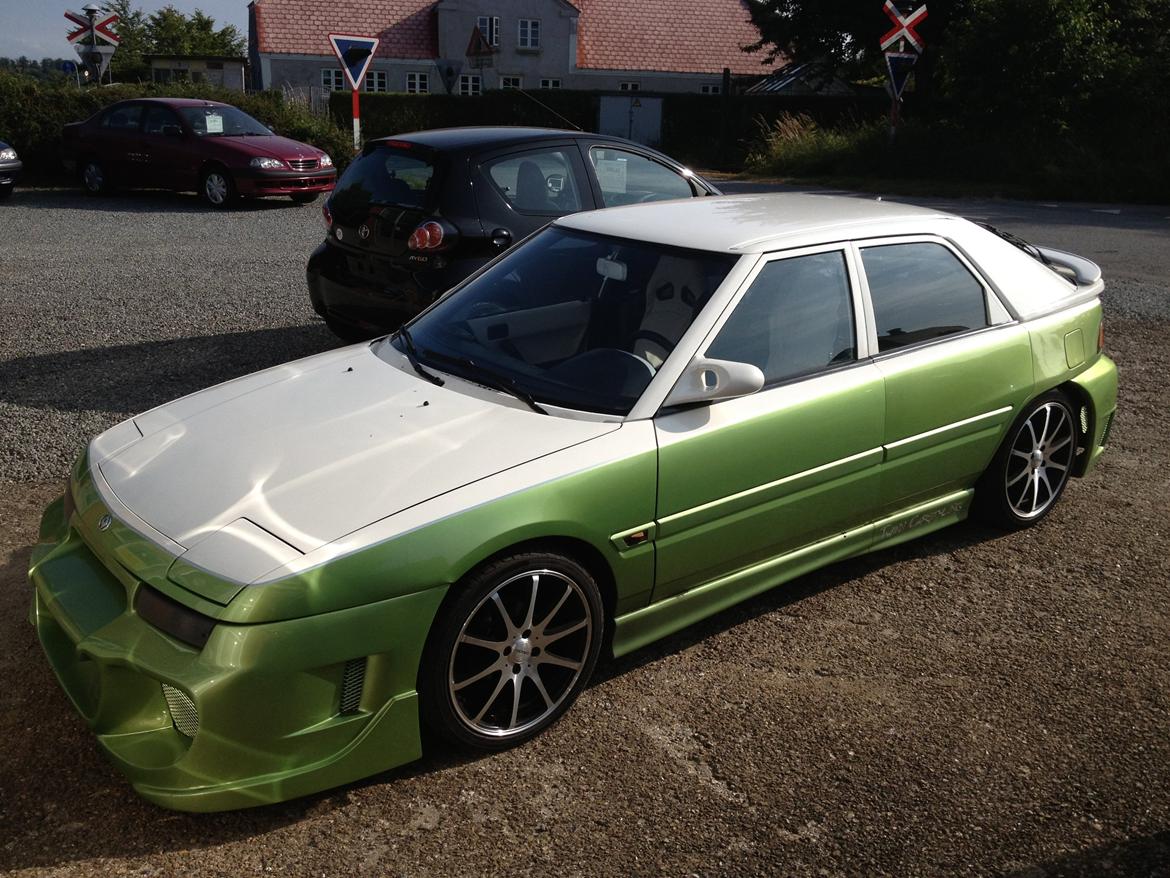 Mazda 323F BG billede 7