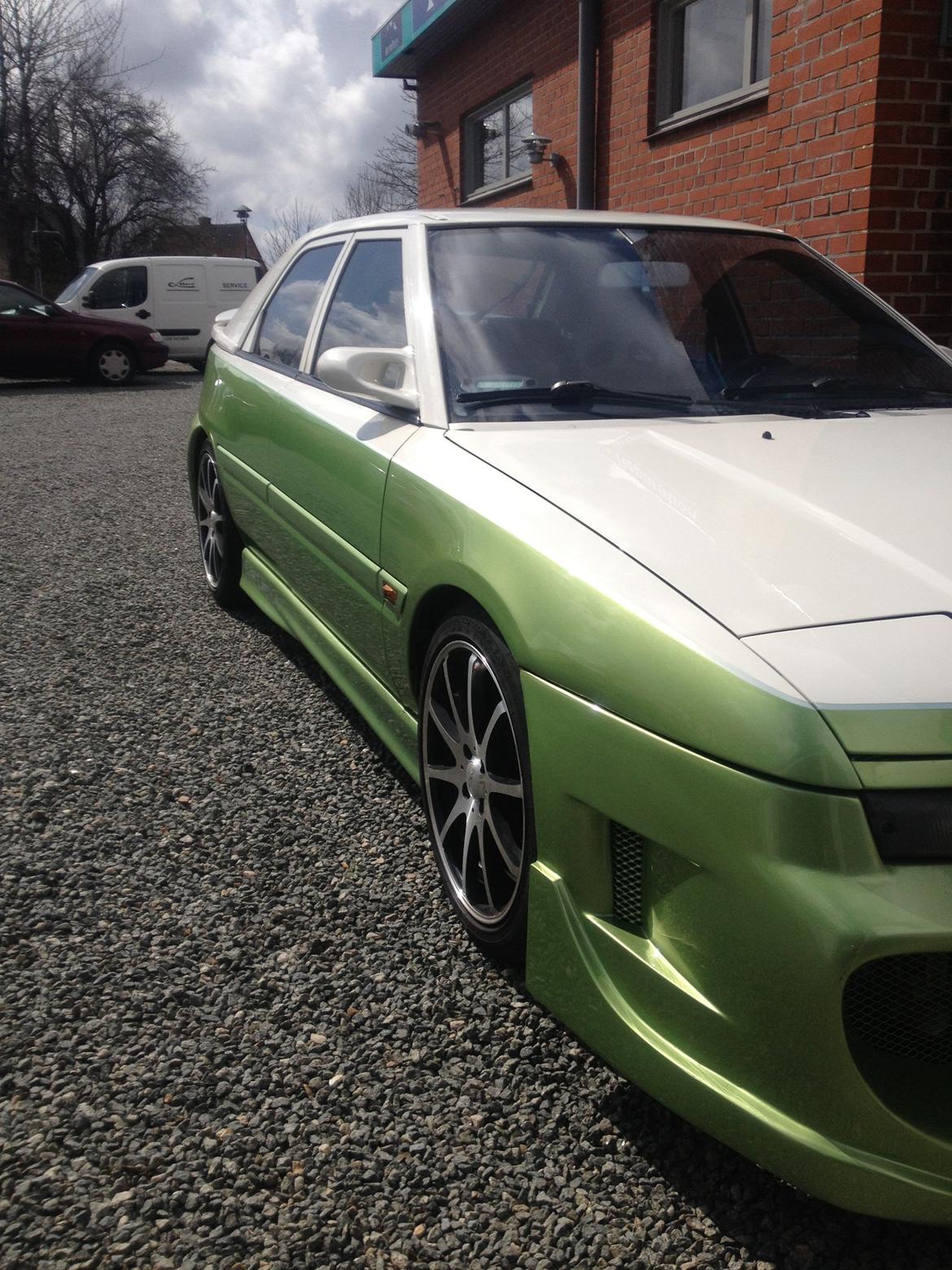 Mazda 323F BG billede 11