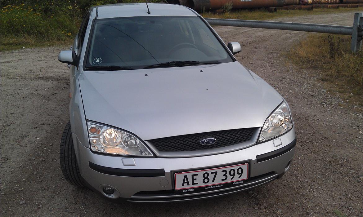 Ford Mondeo Trend billede 8