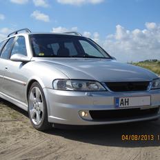Opel Vectra 2.2 DTi Sport