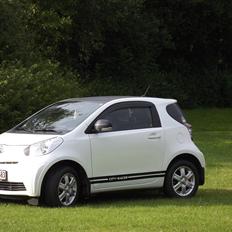 Toyota IQ - 1,4D-4D - Q2. SOLGT