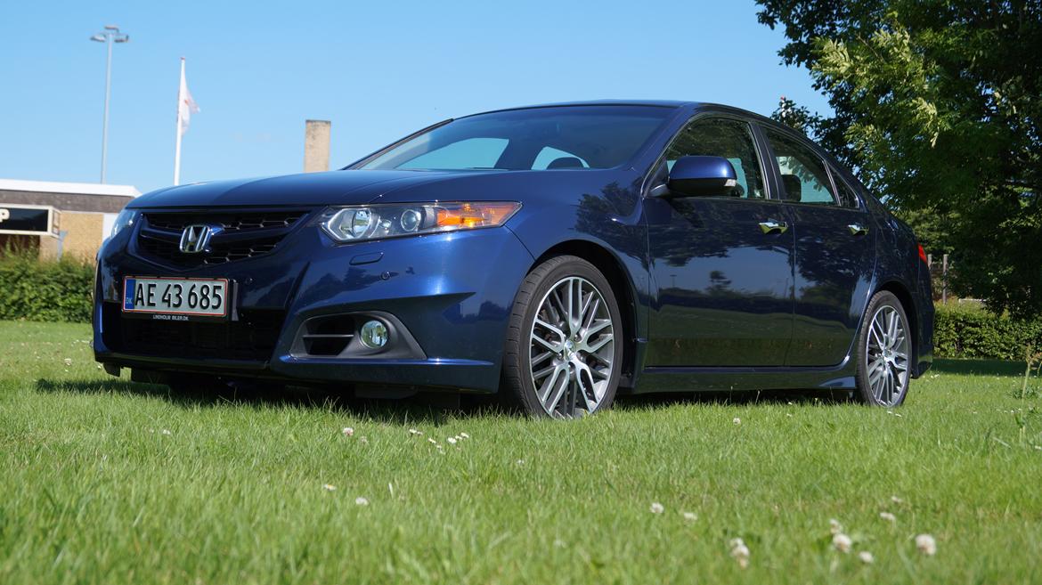 Honda Accord i-DTEC Executive billede 1