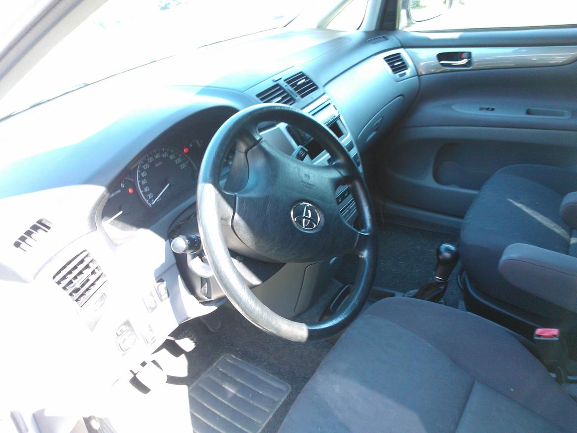 Toyota sportsvan billede 9