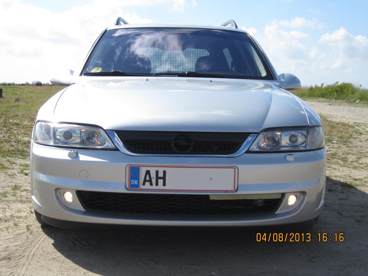 Opel Vectra 2.2 DTi Sport billede 3