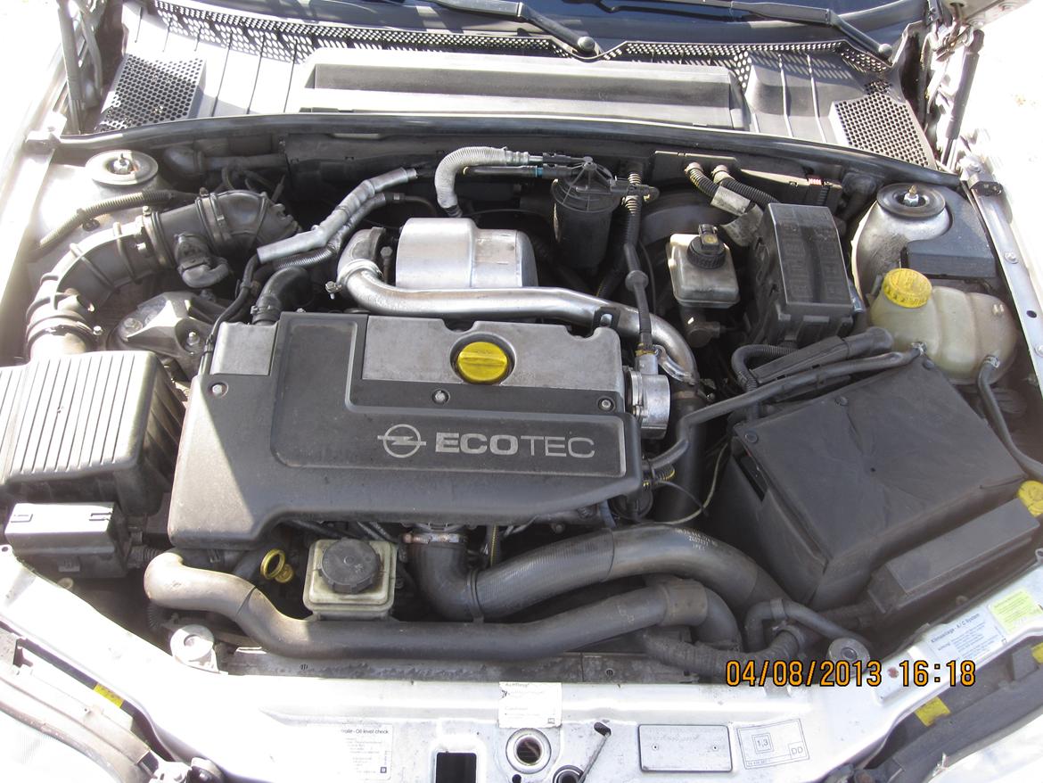 Opel Vectra 2.2 DTi Sport billede 17