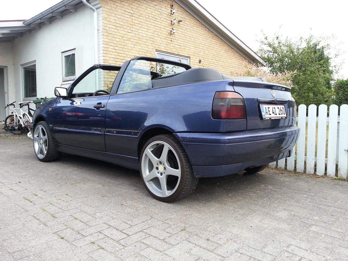 VW Golf 3 Cabriolet 1,8 Pink Floyd billede 15