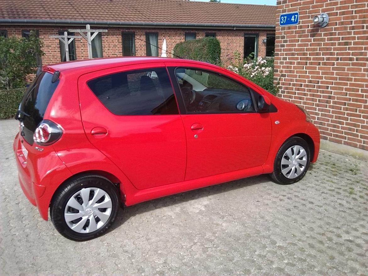 Toyota Aygo T2 Air Connect billede 4