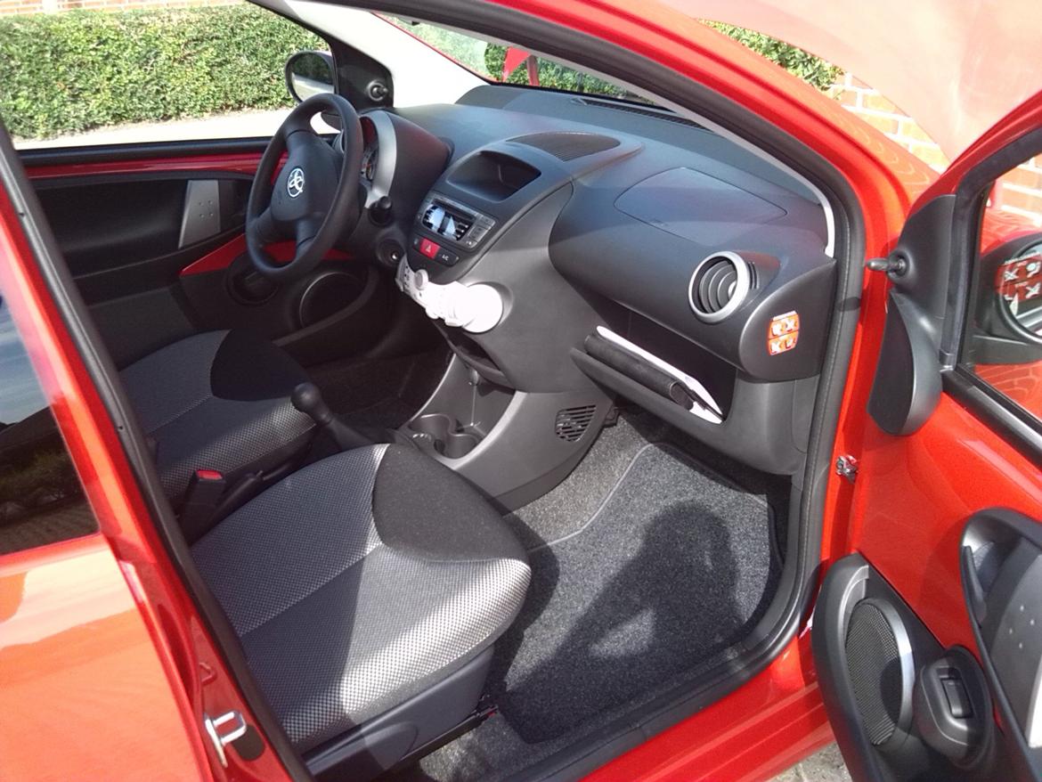 Toyota Aygo T2 Air Connect billede 9