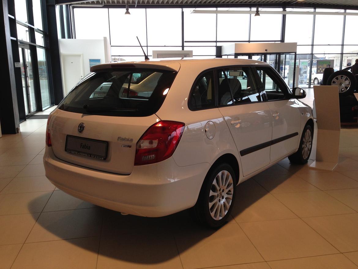 Skoda Fabia Combi billede 2