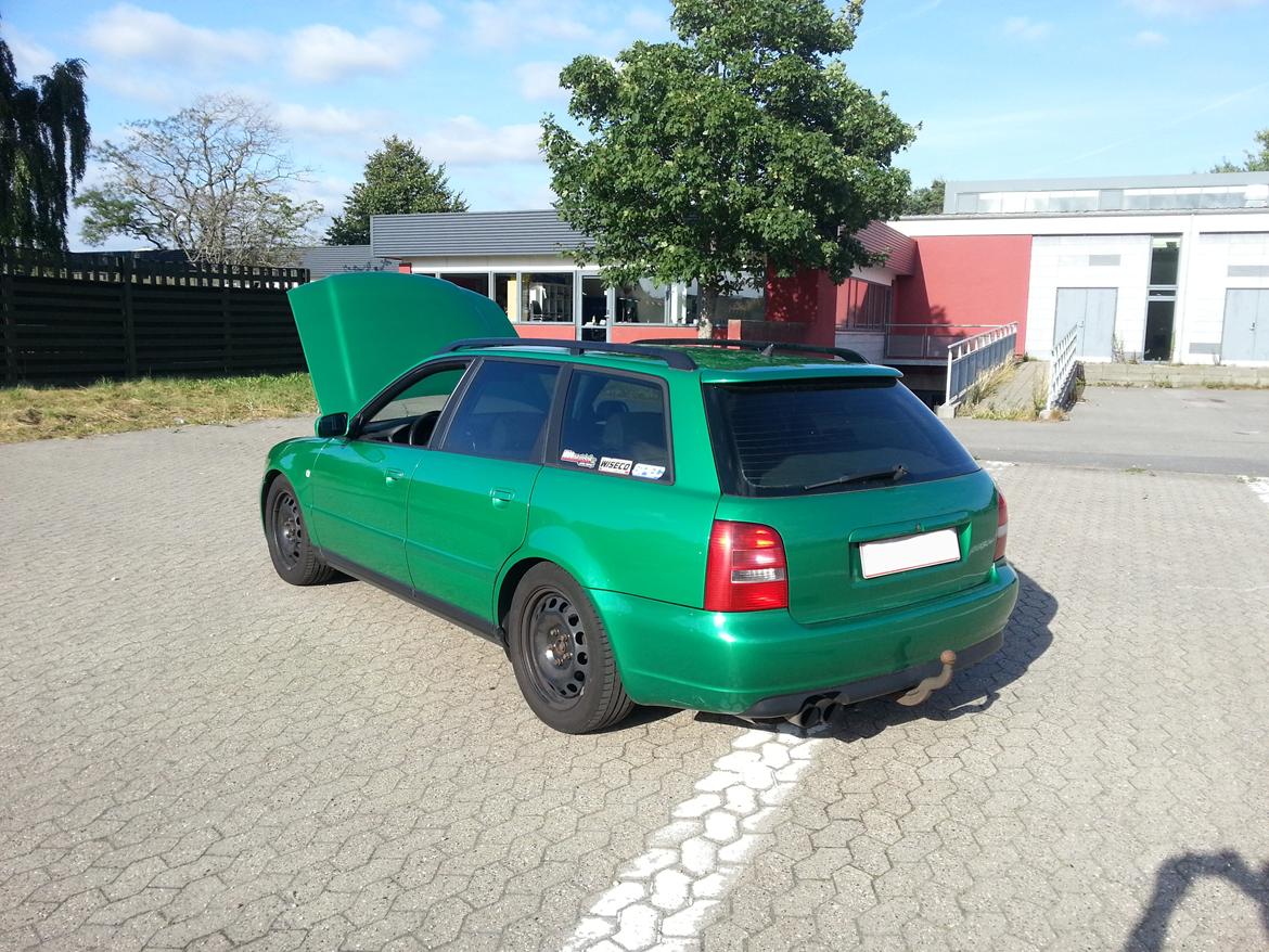 Audi A4 1.8T Quattro billede 12