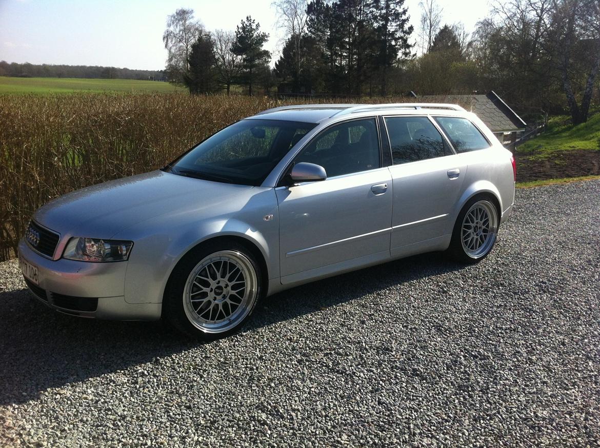 Audi A4 1.8T Quattro billede 4