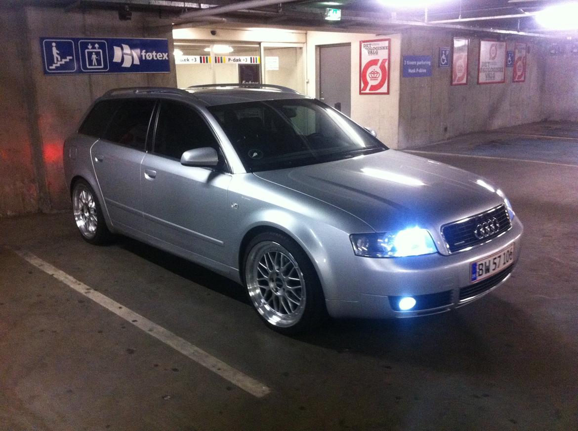 Audi A4 1.8T Quattro billede 11