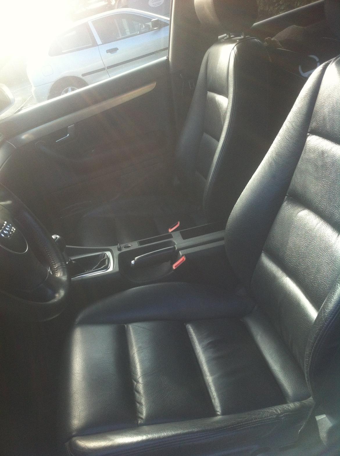 Audi A4 1.8T Quattro billede 13