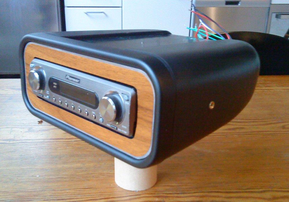 Plymouth Roadrunner - Pioneer unit i DIY retro radiobox. Monteret under instrumentbræt i 70'er stil. billede 13