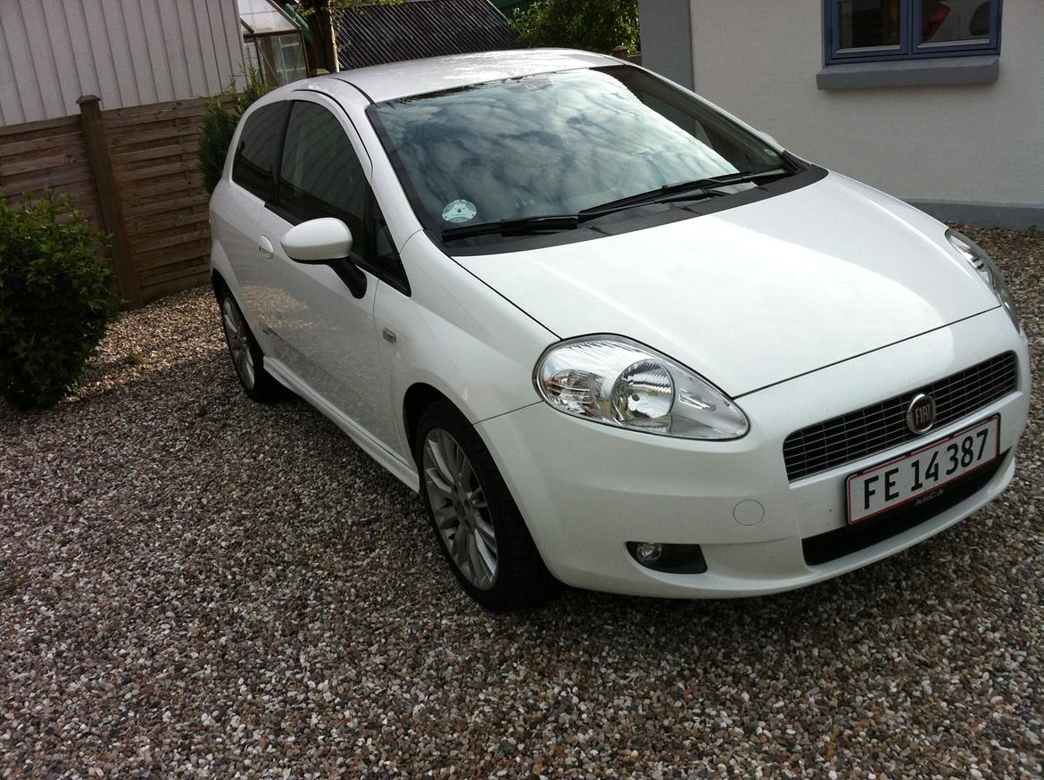 Fiat Grande Punto JTD Sport billede 9