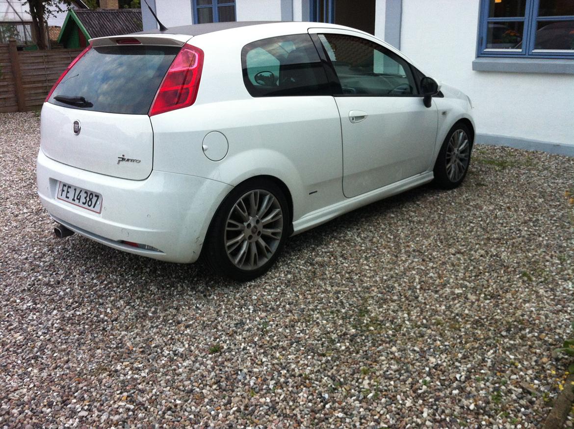 Fiat Grande Punto JTD Sport billede 13