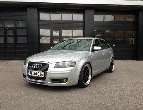 Audi Audi A3 1,6 Attraction Sportback 5d billede 2