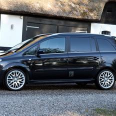Opel Zafira OPC flexivan