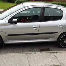 Peugeot 206 2,0 HDI DØD!!!!!