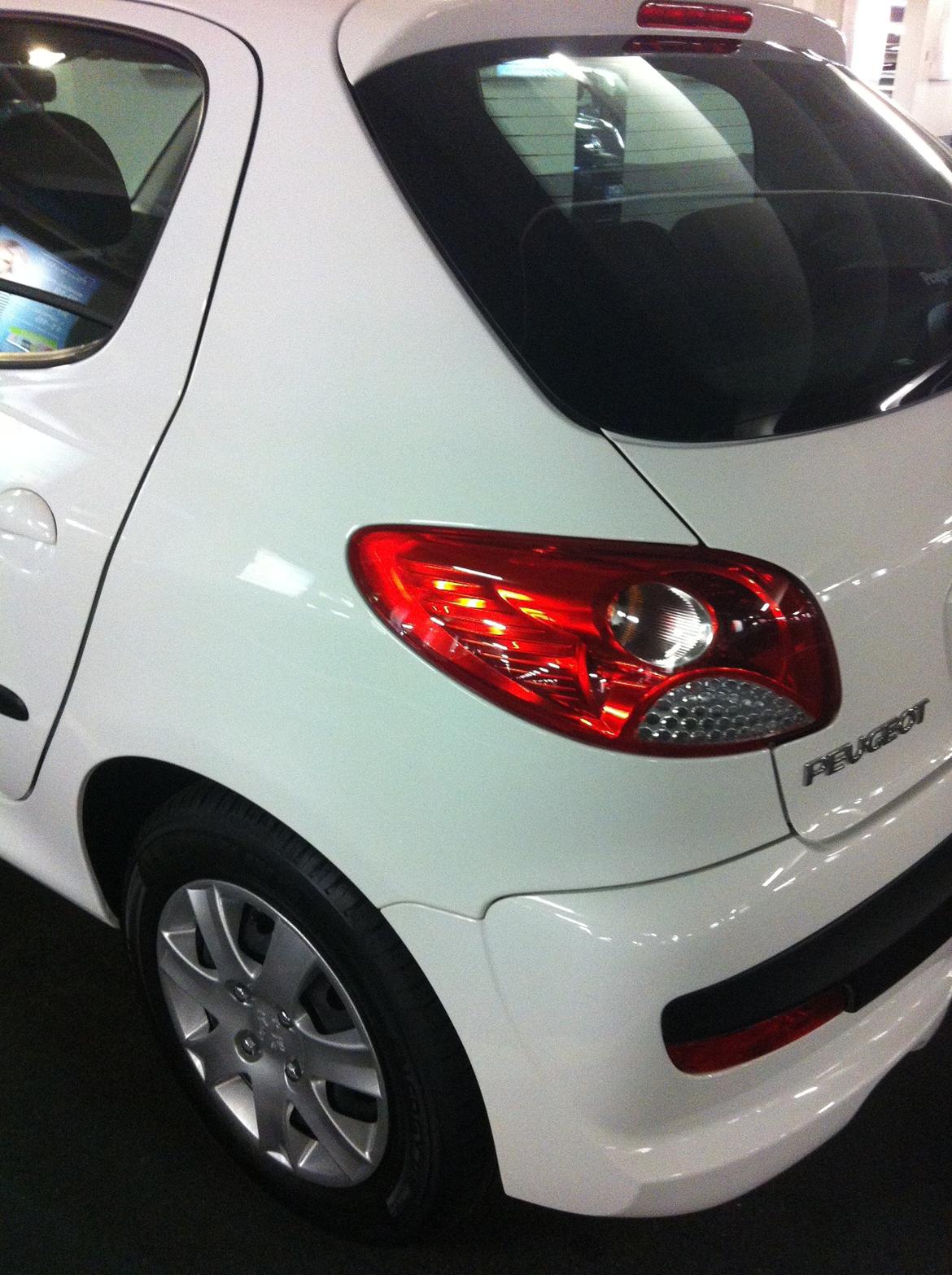 Peugeot 206+ 1,4 active 5 dørs billede 12