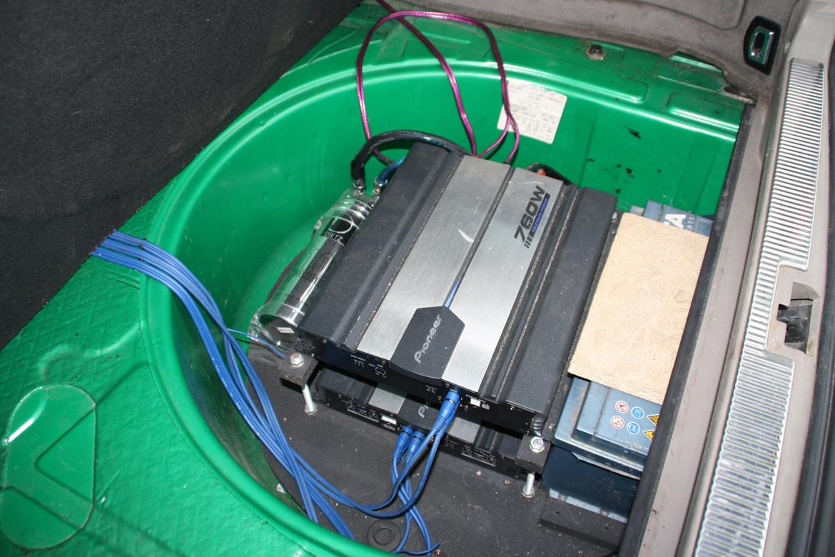 Audi A4 1.8T Quattro billede 7