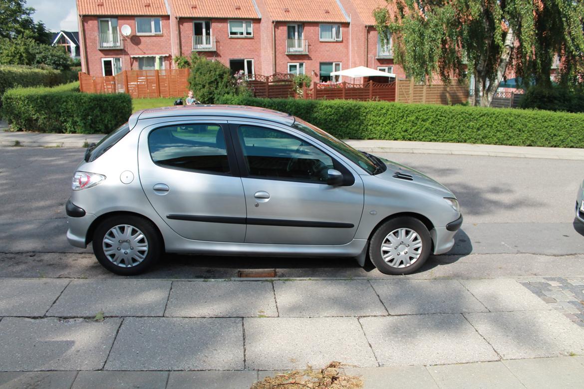 Peugeot 206 2,0 HDI DØD!!!!! billede 8