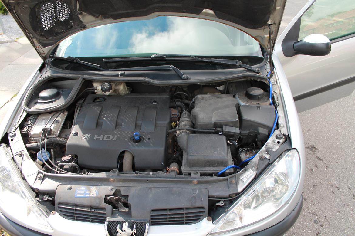 Peugeot 206 2,0 HDI DØD!!!!! billede 11