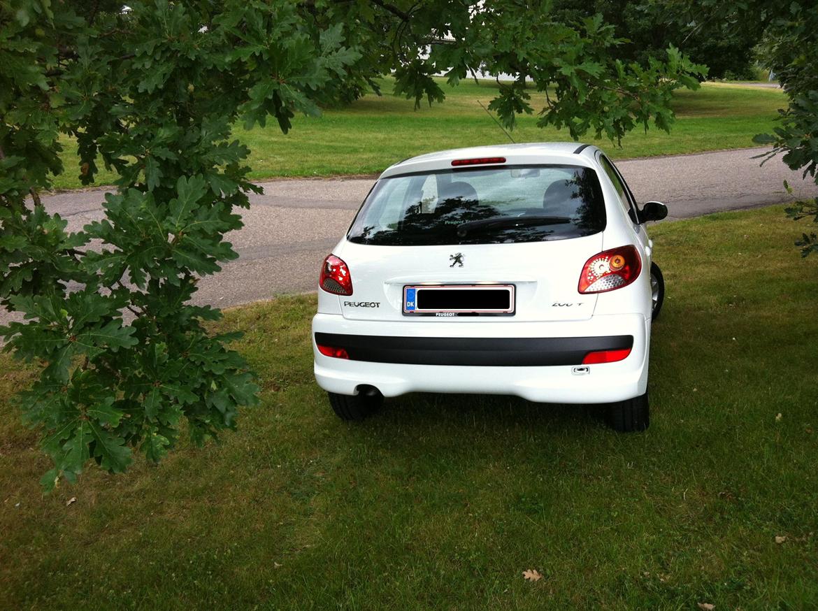 Peugeot 206+ 1,4 active 5 dørs billede 1