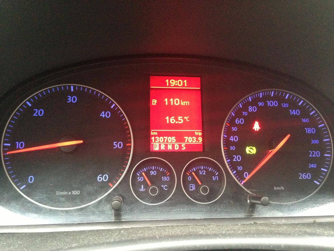 VW Touran TDI Highline DSG billede 2