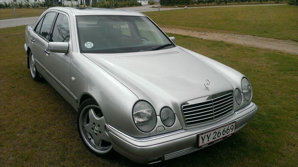 Mercedes Benz E300 Avantgarde 3.0D Aut. billede 5