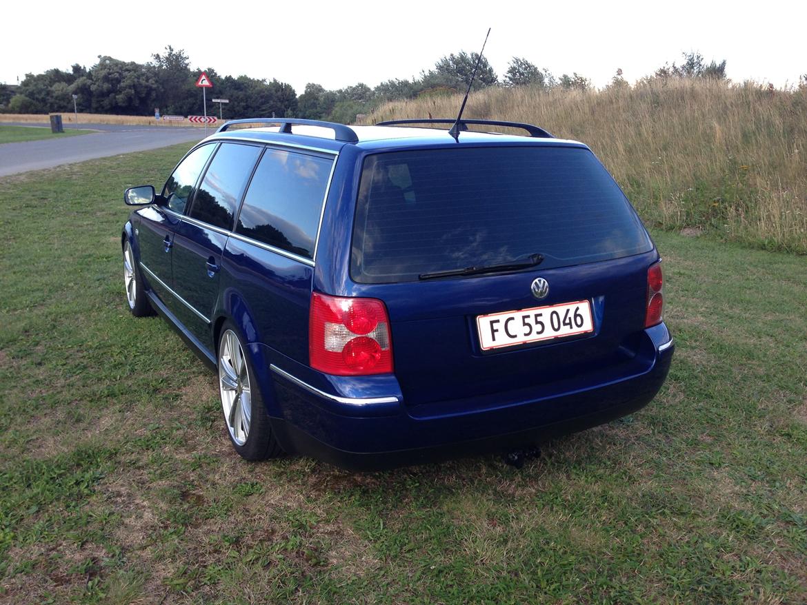 VW Passat 3BG, 1.9 TDI - Highline // SOLGT billede 2