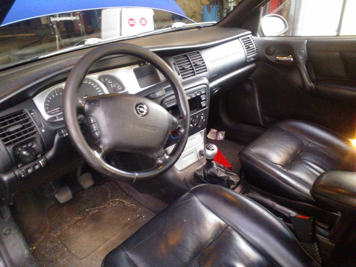 Opel vectra V6 billede 9