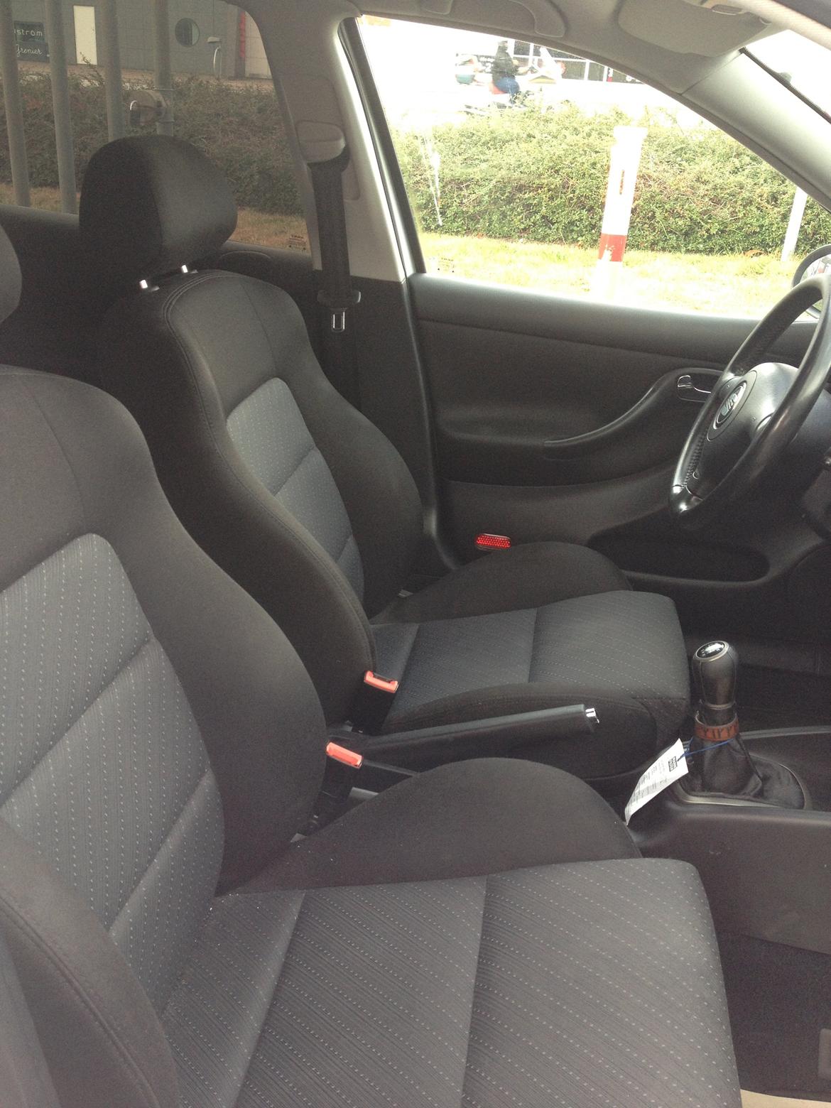 Seat Leon 1.8 20vt Top Sport - "Solgt" - Super lækre at sidde i! billede 13