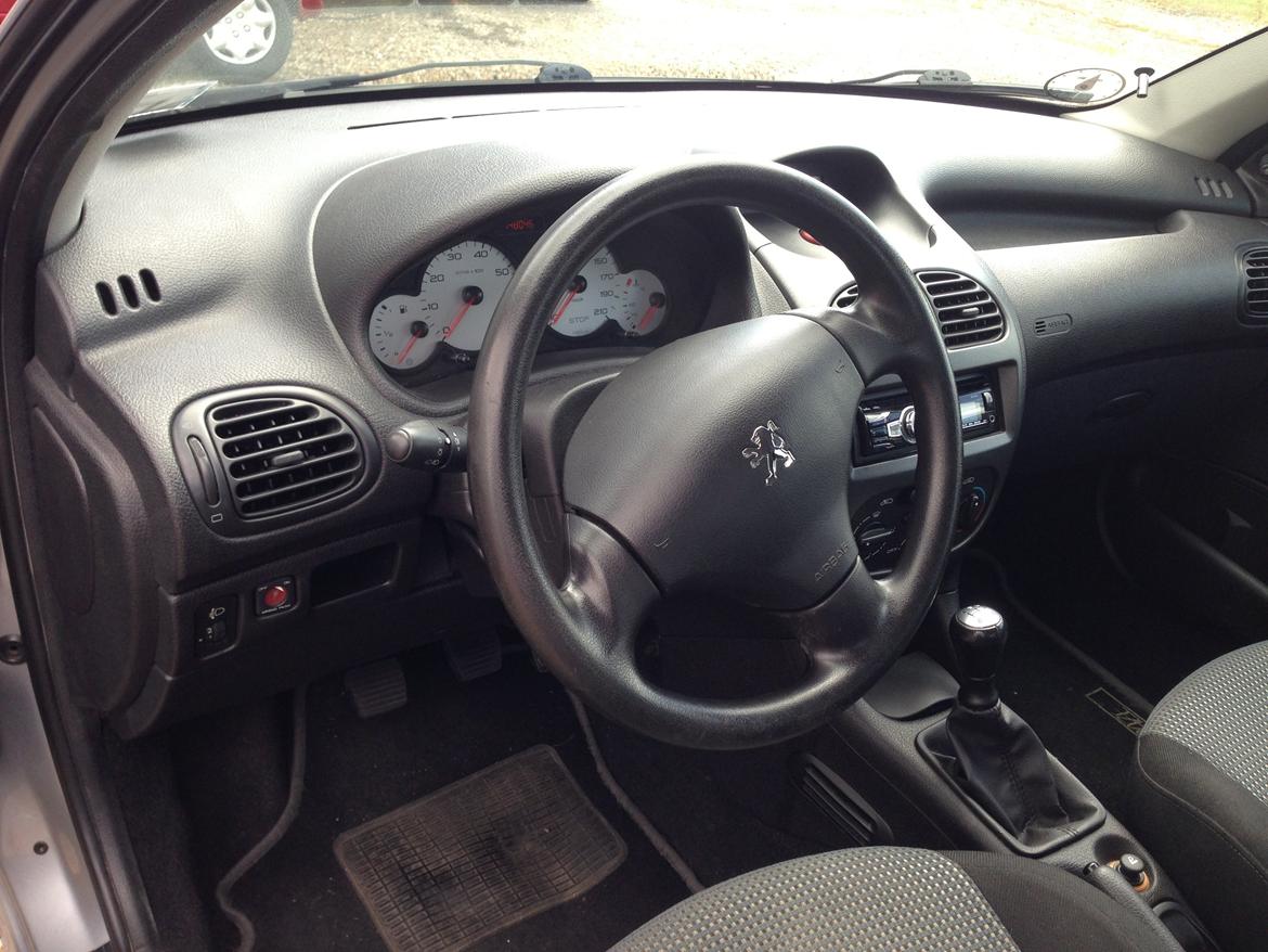 Peugeot 206 billede 9