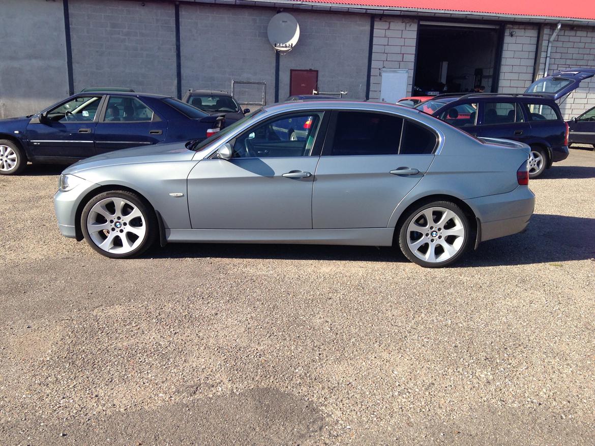 BMW e90 billede 3