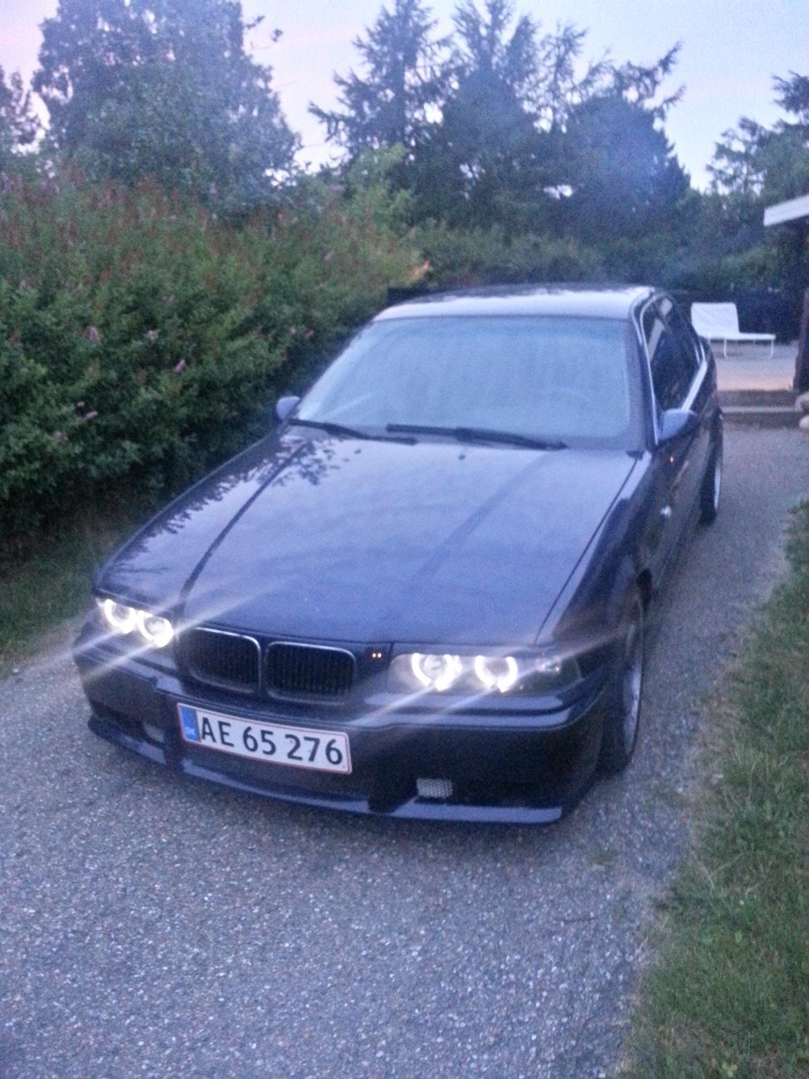 BMW e36 320i (SOLGT) billede 8