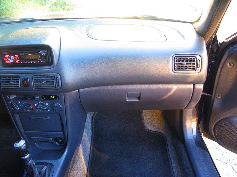 Toyota Corolla G6R *Solgt* - Passagersædet.. har siddet der en enkelt gange, eller to :P billede 4