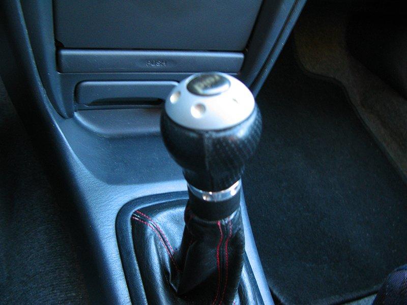 Toyota Corolla G6R *Solgt* - Raid Gearknop. billede 5