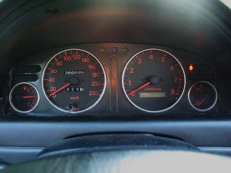 Toyota Corolla G6R *Solgt* - Org. Speedometer, bare malet sort rundt om urene, som så også har fået krom ringe, giver et fedt look! billede 6