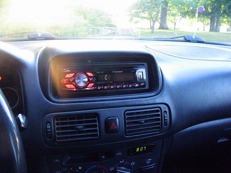 Toyota Corolla G6R *Solgt* - Pioneer DEH-4400BT. billede 7