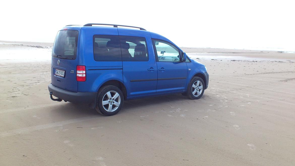 VW Caddy - med sommerhjul på original vw fælge 16' billede 3