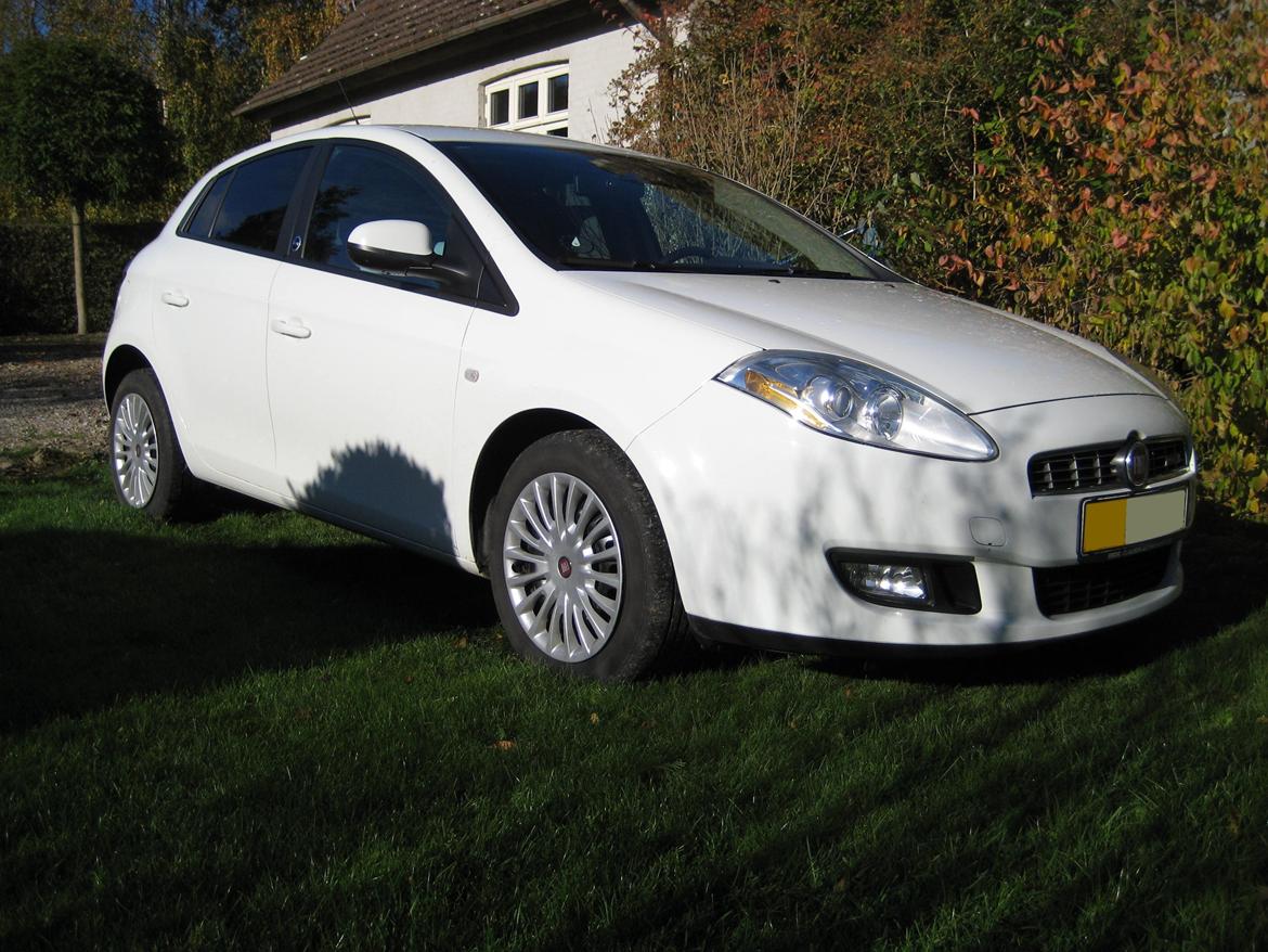 Fiat Bravo 1,6 Multijet 105 Evo1 Biposto billede 2