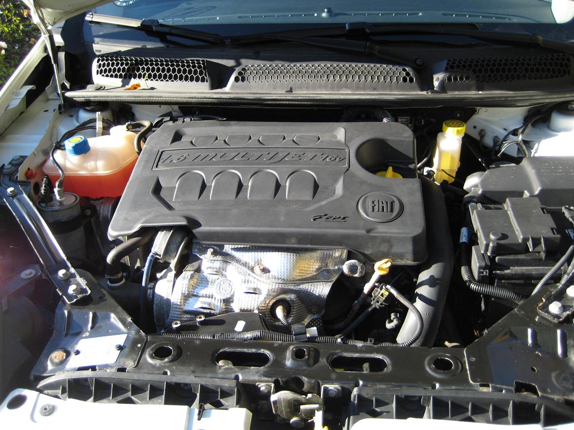 Fiat Bravo 1,6 Multijet 105 Evo1 Biposto billede 14