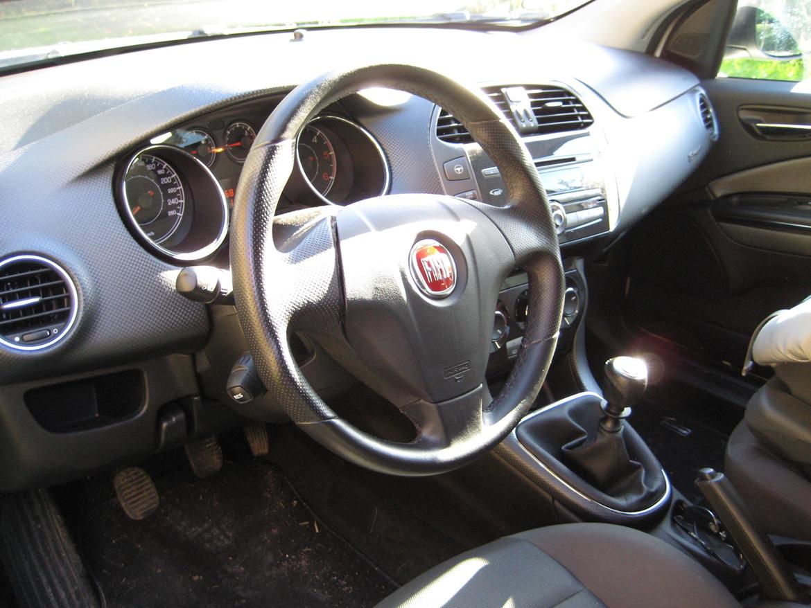 Fiat Bravo 1,6 Multijet 105 Evo1 Biposto billede 16