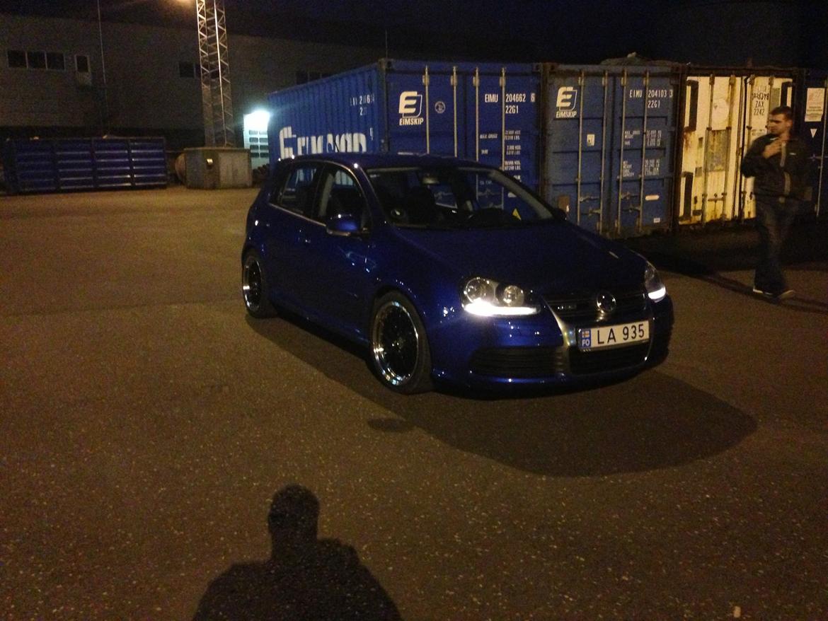 VW Golf 5 R32 DSG billede 1