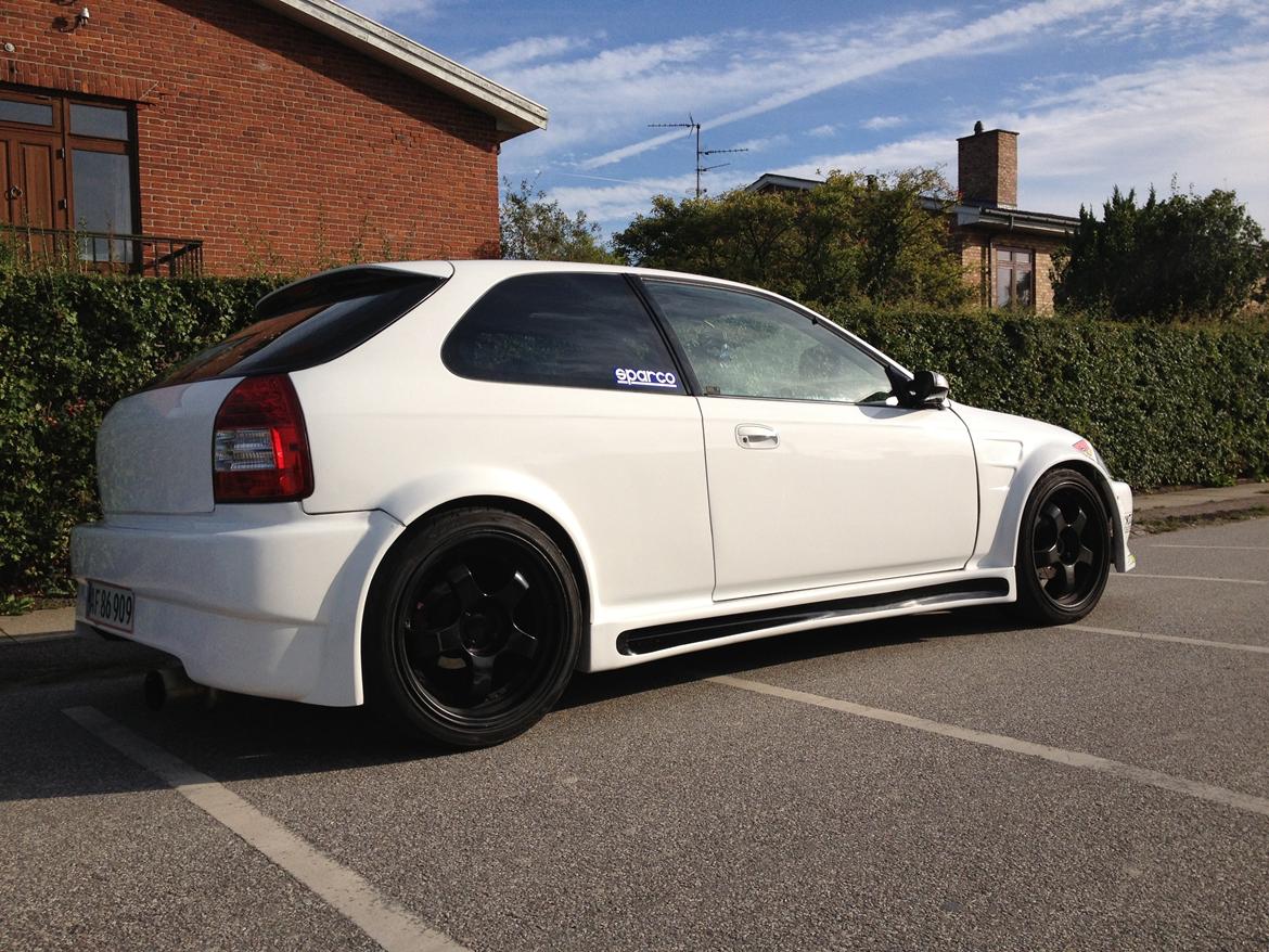 Honda Civic 1,6 VTI billede 8