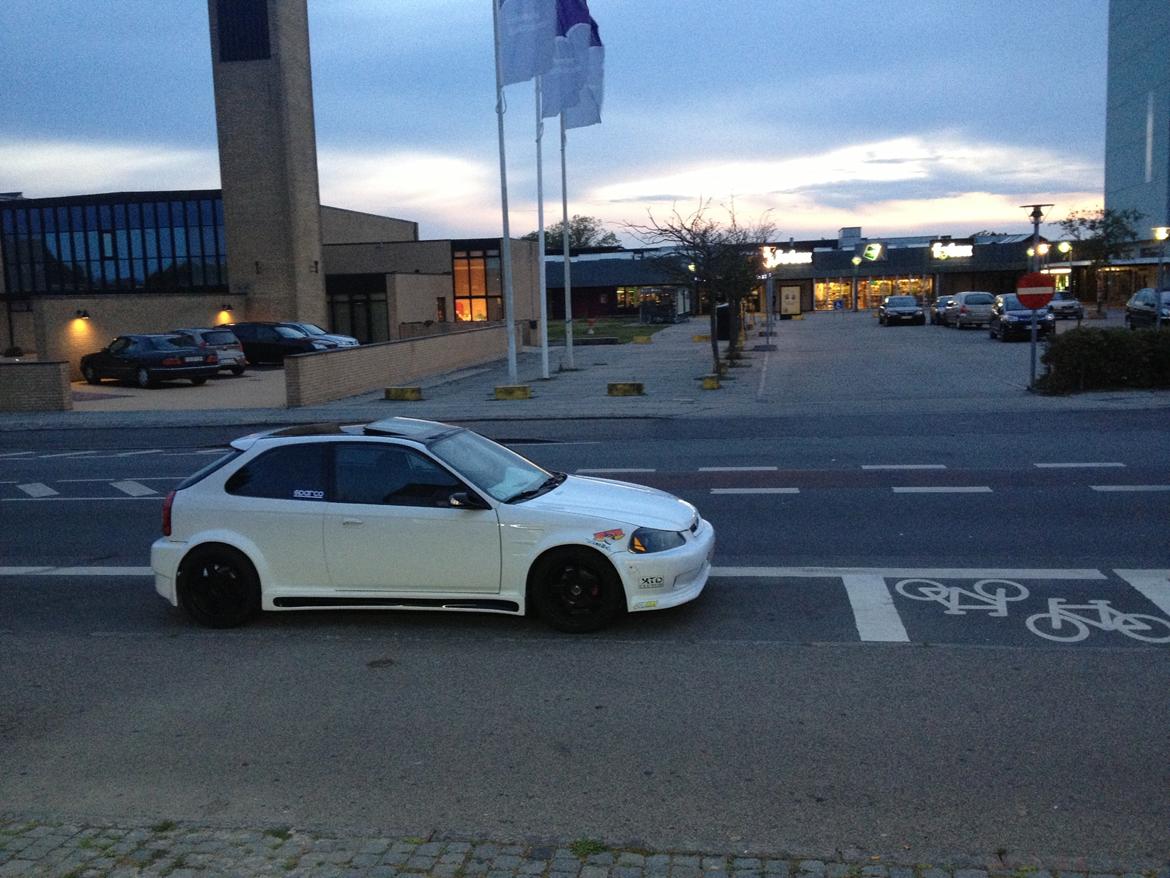 Honda Civic 1,6 VTI billede 10