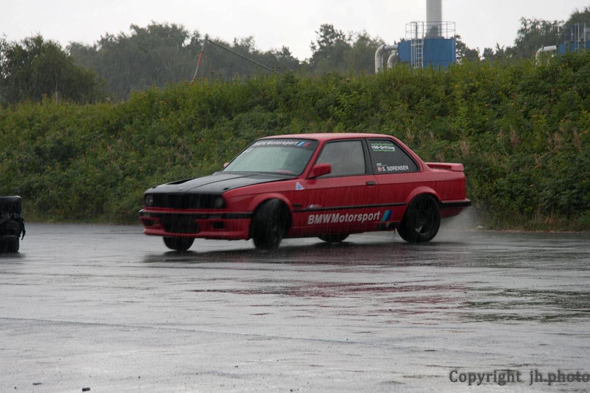 BMW e30 Drift 335i - Til vsb træf i Viborg. fed dag.  billede 2