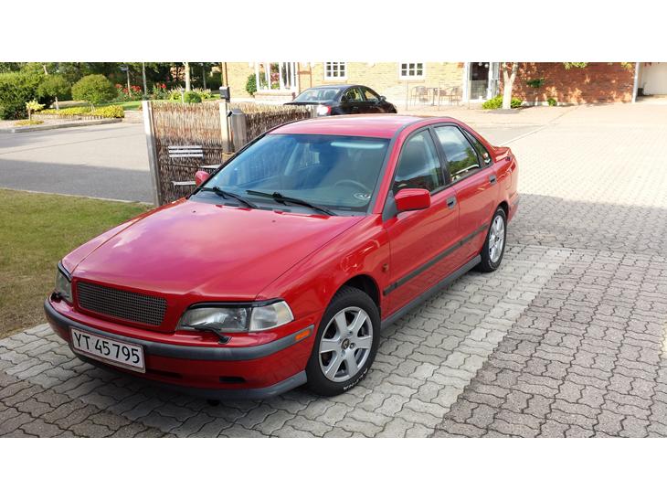 {{currentPhoto.altText}} billede {{currentPhoto.number}}